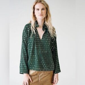 Never a Wallflower Vicki Long Sleeve Ruffle Top Emerald Green Sequin XS NEW